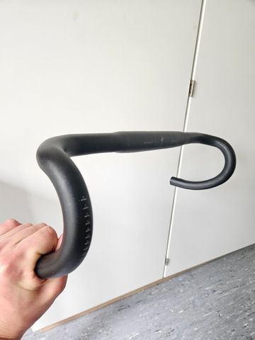 Used Specialized Alluminium Shallow Bend Lenker Cockpit