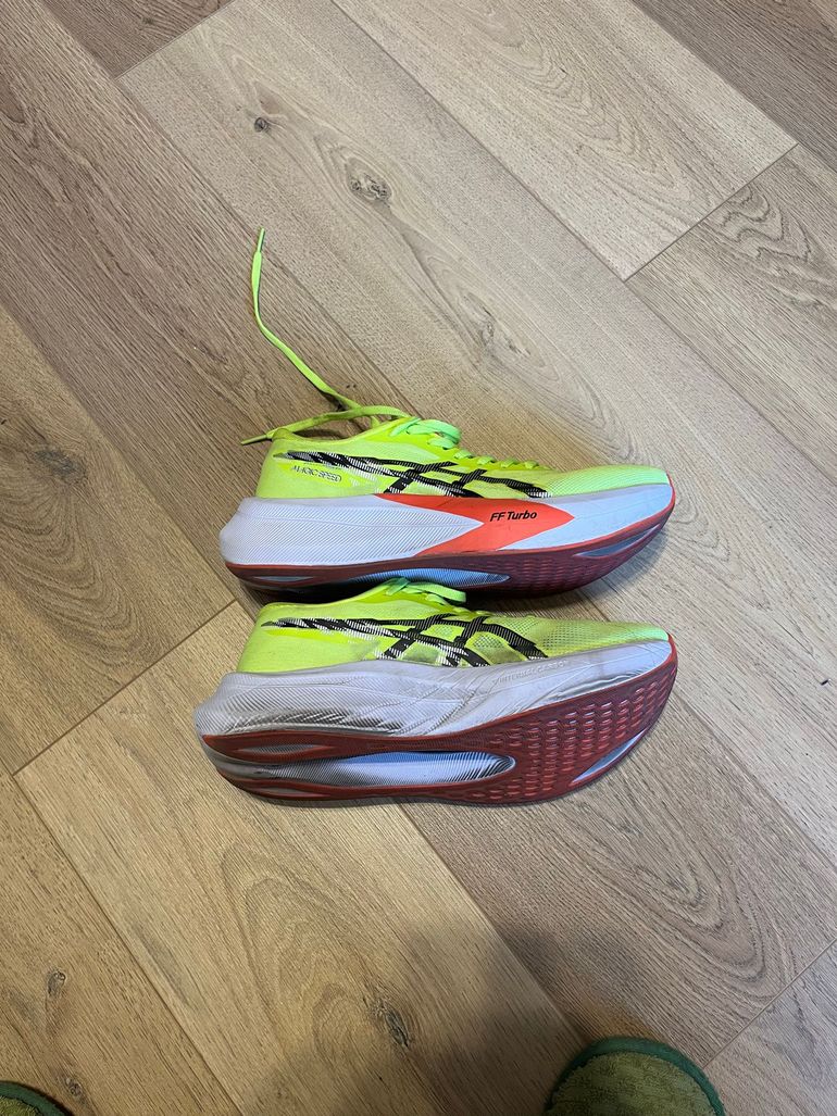 Used Asics scarpe da corsa 2024 bike — image 4 of 5