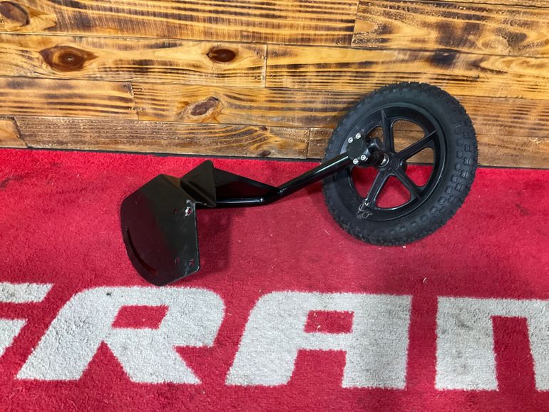Used Fatwheels Fat wheels Adult training wheels bike — image 3 of 5