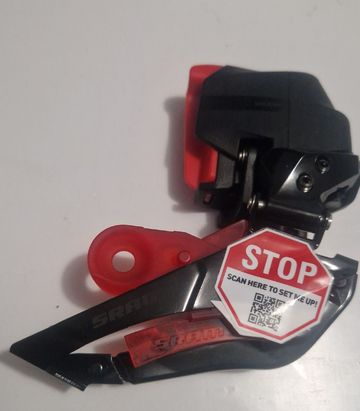 Używany Sram FORCE ETAP AXS Drivetrain & Pedals