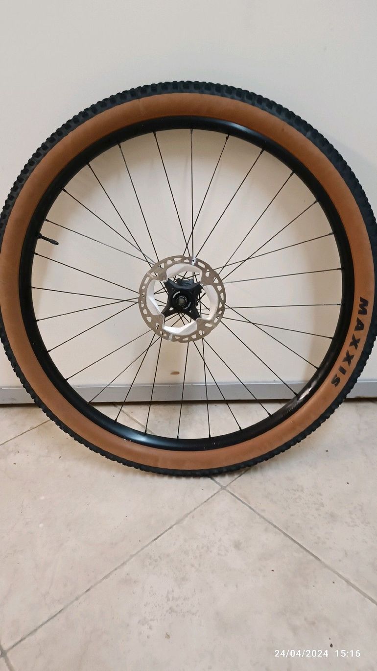 Used Sincross Syncros Silverton 1.5-30 CL 2023 bike — image 1 of 4