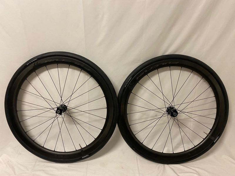 Tweedehands Fulcrum Wind 42 Disc bike — afbeelding 2 van 7