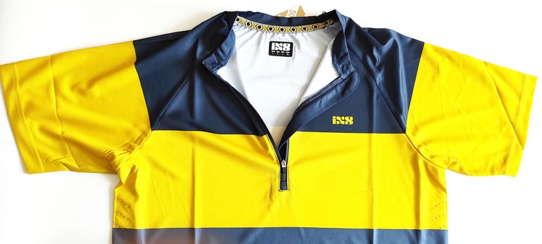 Used Ixs Trail 6.1 Short Sleeves Cycle Jersey Size L bike — image 11 of 18