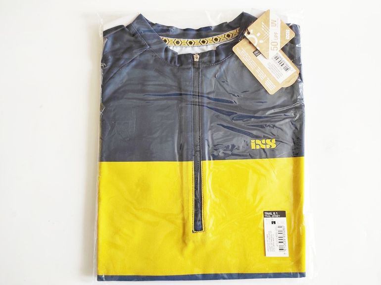 Used Ixs Trail 6.1 Short Sleeves Cycle Jersey Size L bike — image 2 of 18