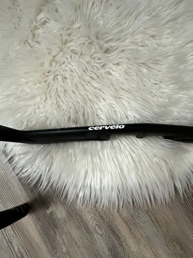 Used Cervelo Handlebars 2025 bike — image 4 of 5