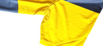 Used Ixs Trail 6.1 Short Sleeves Cycle Jersey Size S bike — image 11 of 15