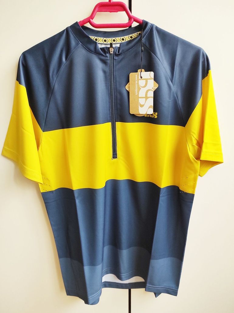 Used Ixs Trail 6.1 Short Sleeves Cycle Jersey Size S bike — image 2 of 15