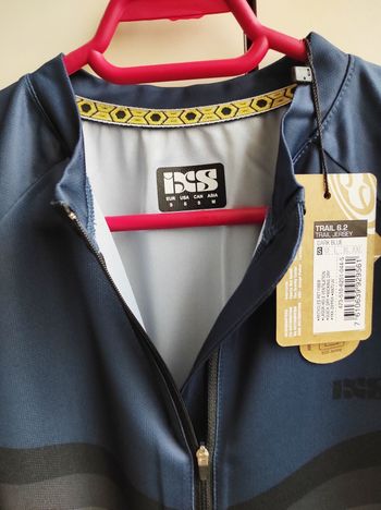 Used Ixs Trail 6.2 Short Sleeves Cycle Jersey Size S Dark Blue bike — image 4 of 18