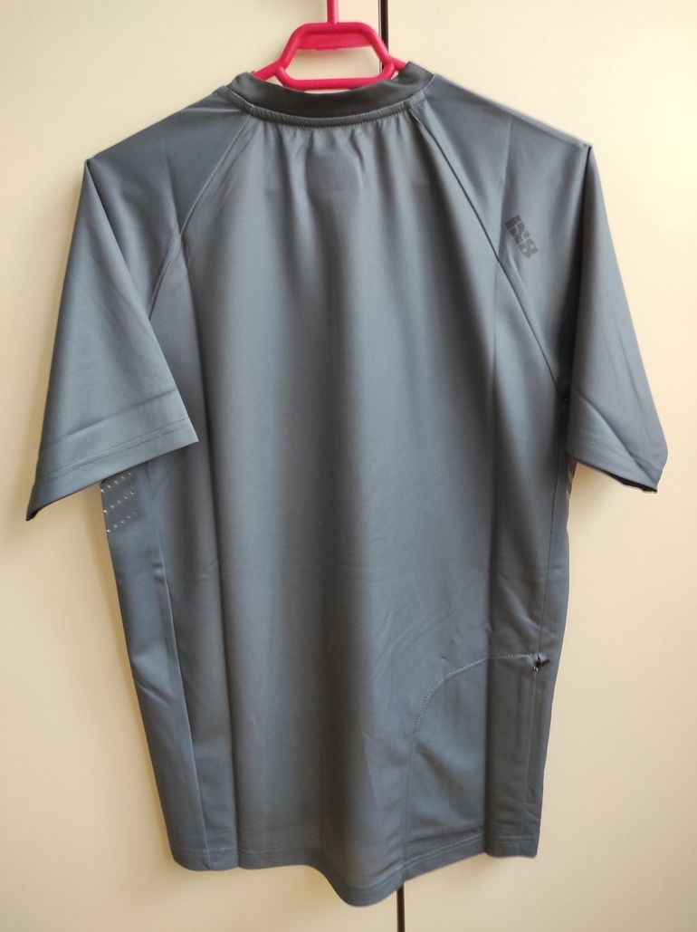 Used Ixs Trail 6.2 Short Sleeves Cycle Jersey Size S Graphite bike — image 6 of 16