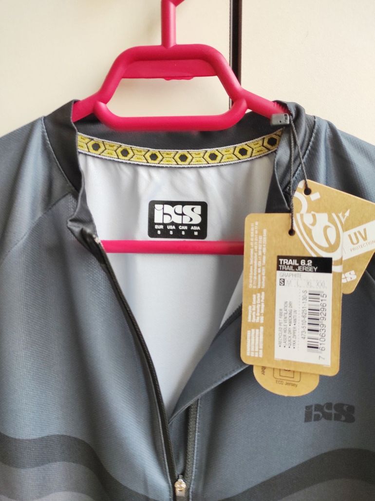 Used Ixs Trail 6.2 Short Sleeves Cycle Jersey Size S Graphite bike — image 5 of 16