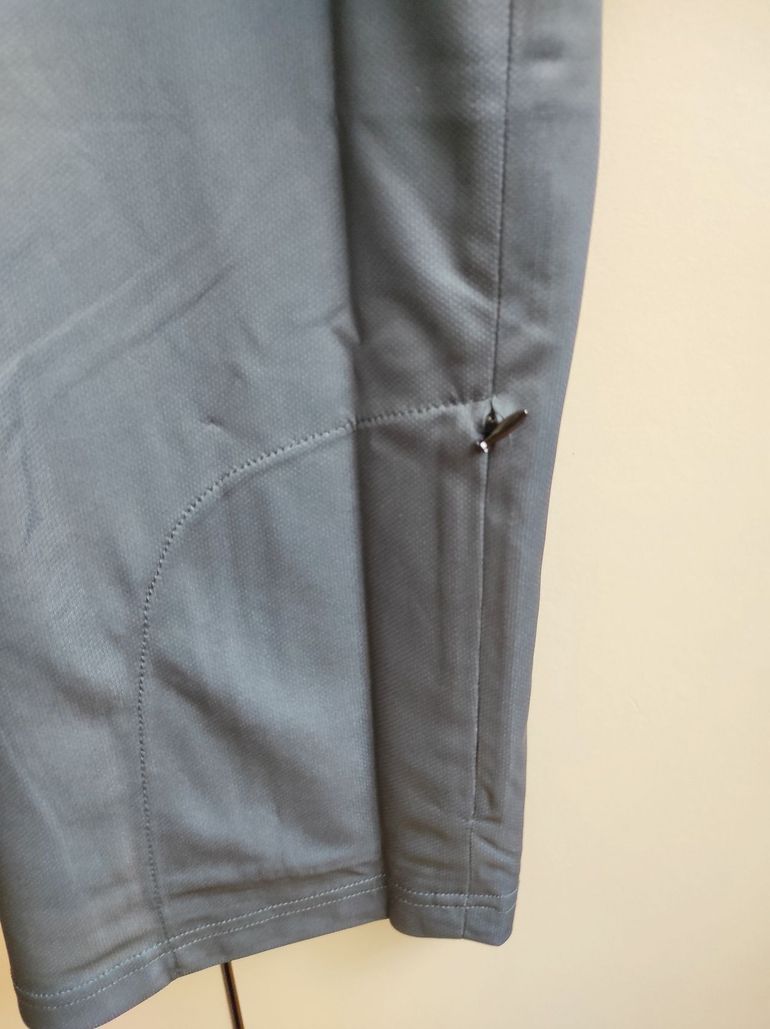 Used Ixs Trail 6.2 Short Sleeves Cycle Jersey Size S Graphite bike — image 8 of 16