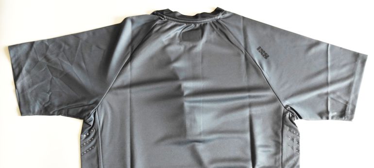 Used Ixs Trail 6.2 Short Sleeves Cycle Jersey Size S Graphite bike — image 12 of 16