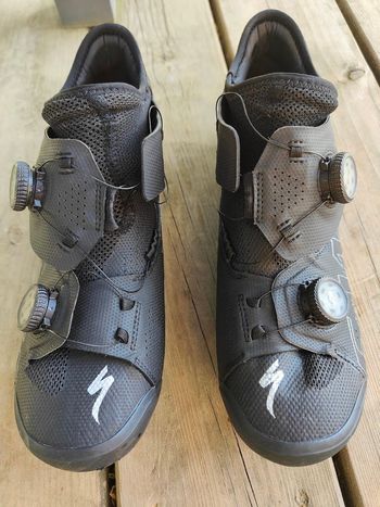Specialized, Ares 44