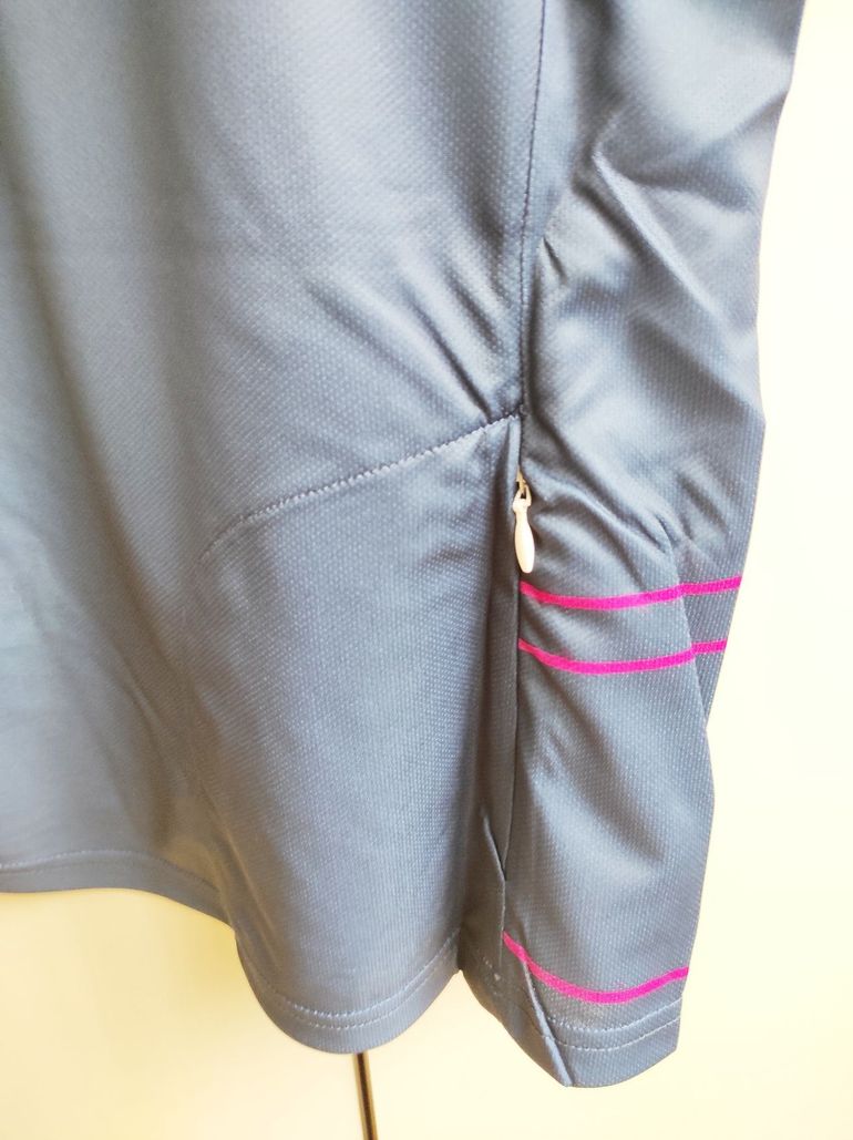 Used Ixs Trail 6.2 Women Short Sleeves Cycle Jersey Size 36 bike — image 7 of 15