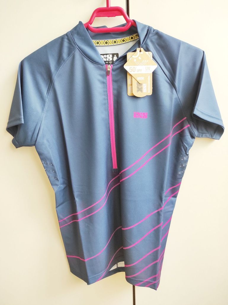 Used Ixs Trail 6.2 Women Short Sleeves Cycle Jersey Size 38 bike — image 4 of 18