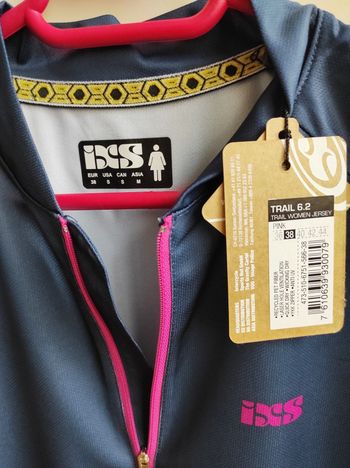 Used Ixs Trail 6.2 Women Short Sleeves Cycle Jersey Size 38 bike — image 6 of 18