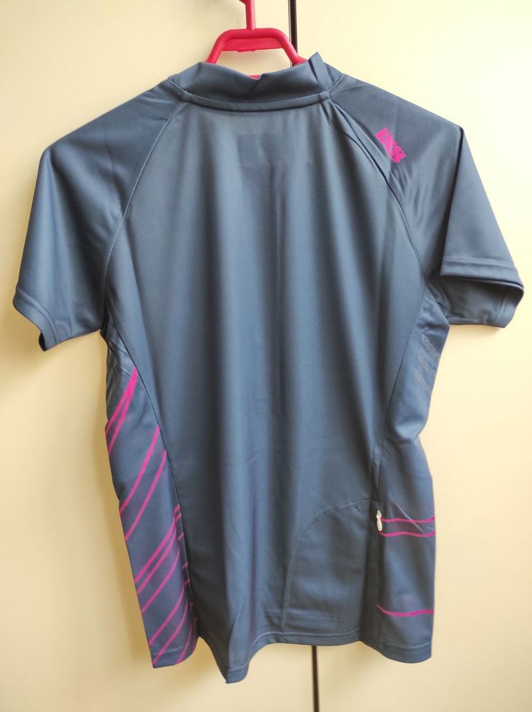 Used Ixs Trail 6.2 Women Short Sleeves Cycle Jersey Size 38 bike — image 7 of 18