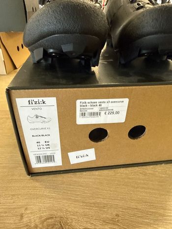 Used Fizik Vento Overcurve X3 2025 bike — image 2 of 4