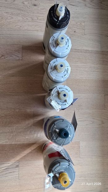 Used Camelbak Wasserflasche 0,5L und 0,75L mit Halter bike — image 2 of 7