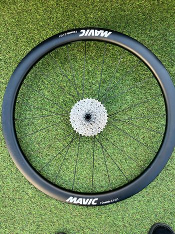Used Mavic Paire de roues 2025 bike — image 2 of 2
