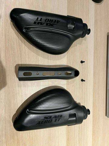 Używany XLab 2 x Aero TT Bottle and Bottle Cage 2026 Cycling Accessories