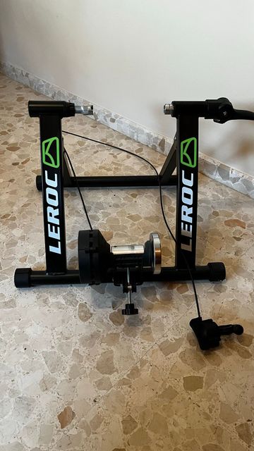 leroc magnético 2022 bike usato — immagine 1 di 4