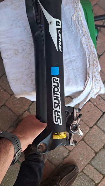 Used santour MTB Fork 2024 bike — image 6 of 8