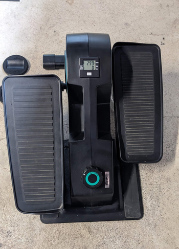 Used Cubii JR1 bike — image 2 of 2