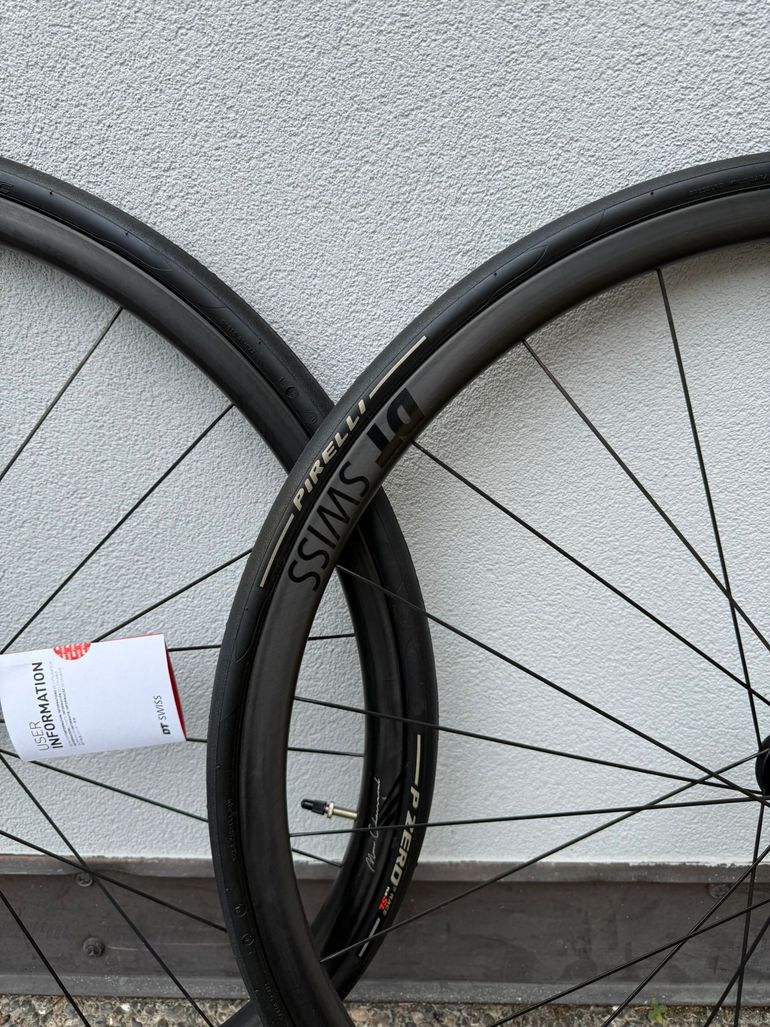 Used Dt Swiss Mon Chasseral Wheelset bike — image 2 of 4