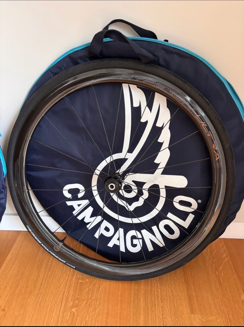 Used Campagnolo Hyperon Ultra 2025 bike — image 1 of 4