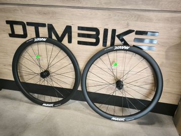 Gebrauchtes Mavic Cosmic S 42 Disc Wheelset 2026 Wheels