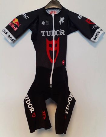 Assos, Tudor Redbull