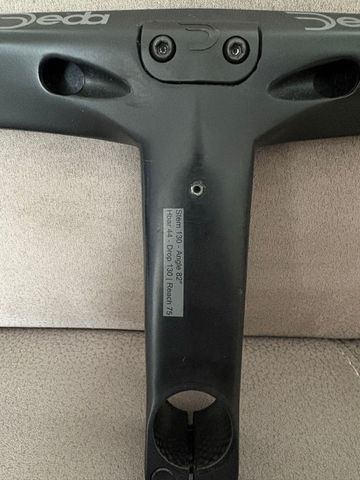 Brugt Deda Elementi Alanera Integrated Carbon Handlebar 2022 bike — billede 4 af 7