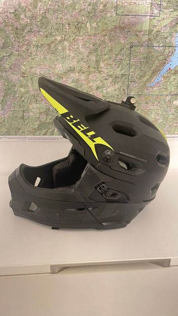 Used Bell Super DH Spherical Helmet bike — image 3 of 5