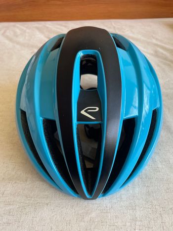 Ekoi, Gara Helmet