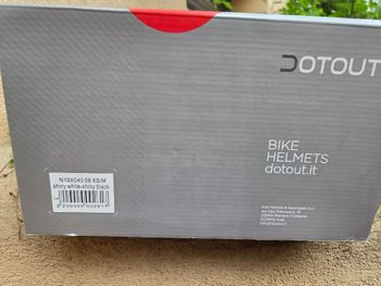 Used Dotout Casco Helmet 2020 bike — image 6 of 6
