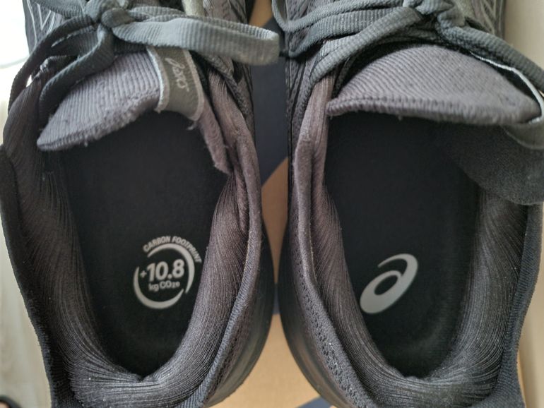 Used Asics Gel-Nimbus 26 bike — image 7 of 11