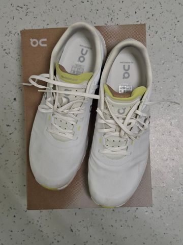 Used On Running Cloudflow 4 2026 bike — image 3 of 6