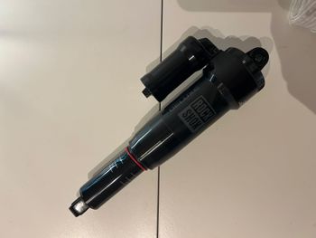 RockShox, Superdeluxe Select R