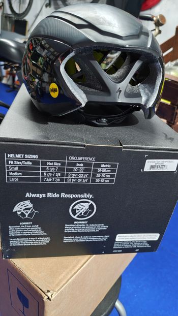 Used Specialized EVADE II Large Helmet bike — image 20 of 20