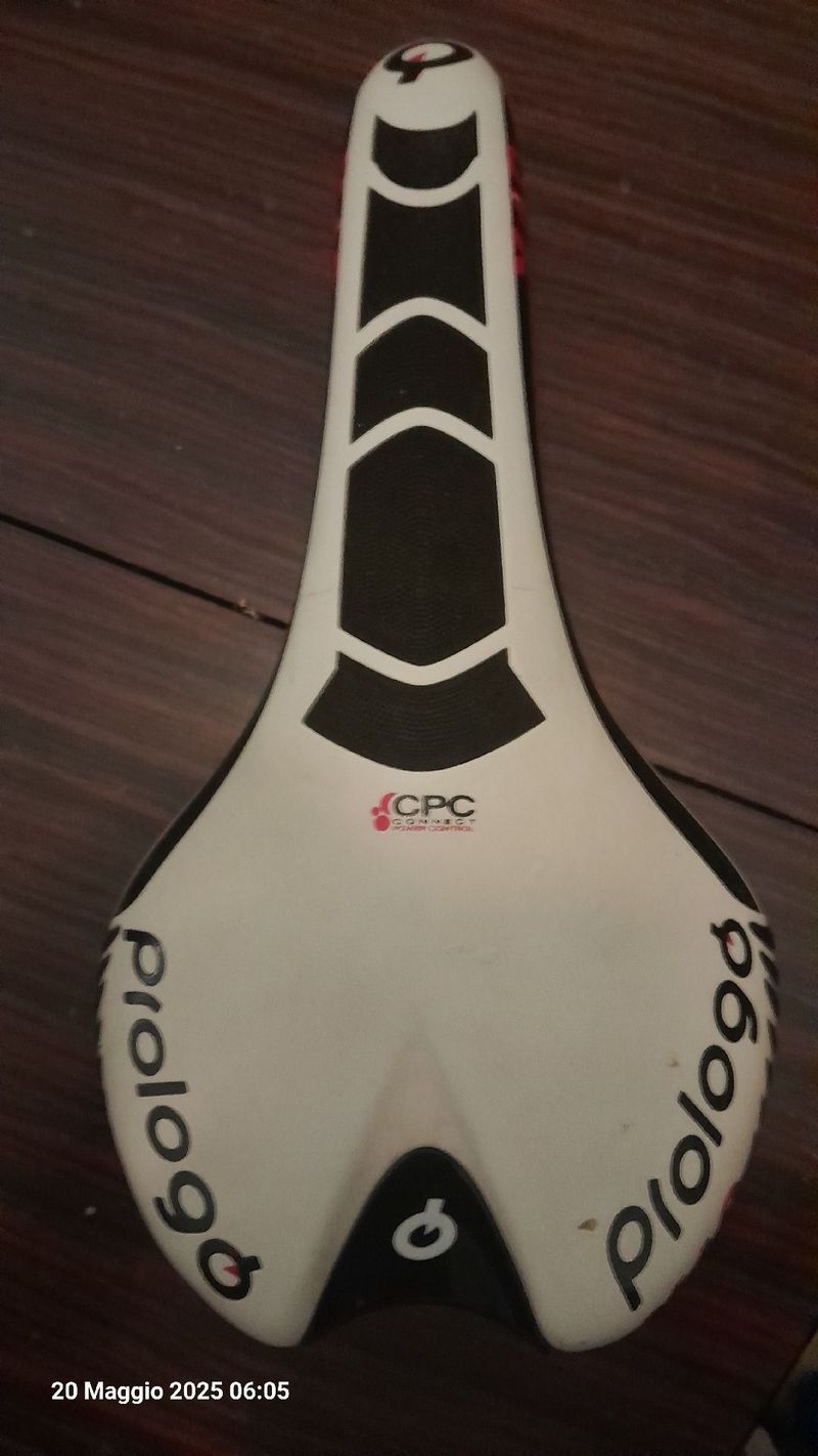 Używany Prologo Sella bike — zdjęcie 1 z 4