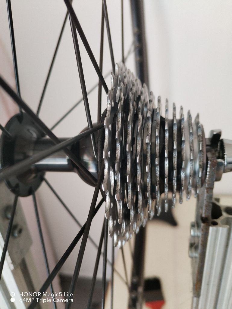 Used campagnolo vento Ruote bike — image 1 of 15