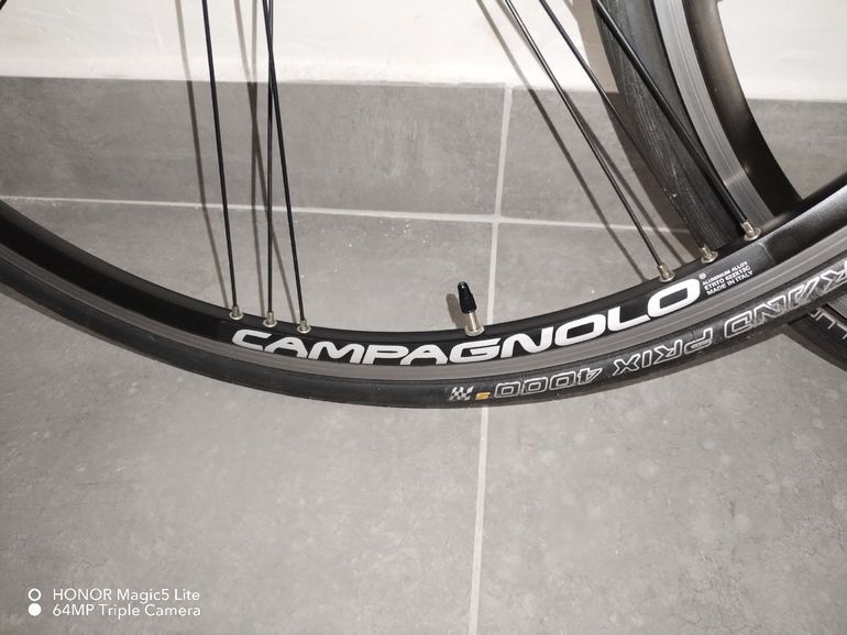 Used campagnolo vento Ruote bike — image 12 of 15
