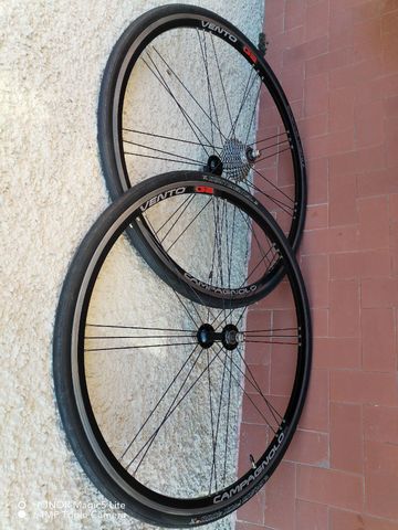 Używany campagnolo vento Ruote bike — zdjęcie 2 z 15