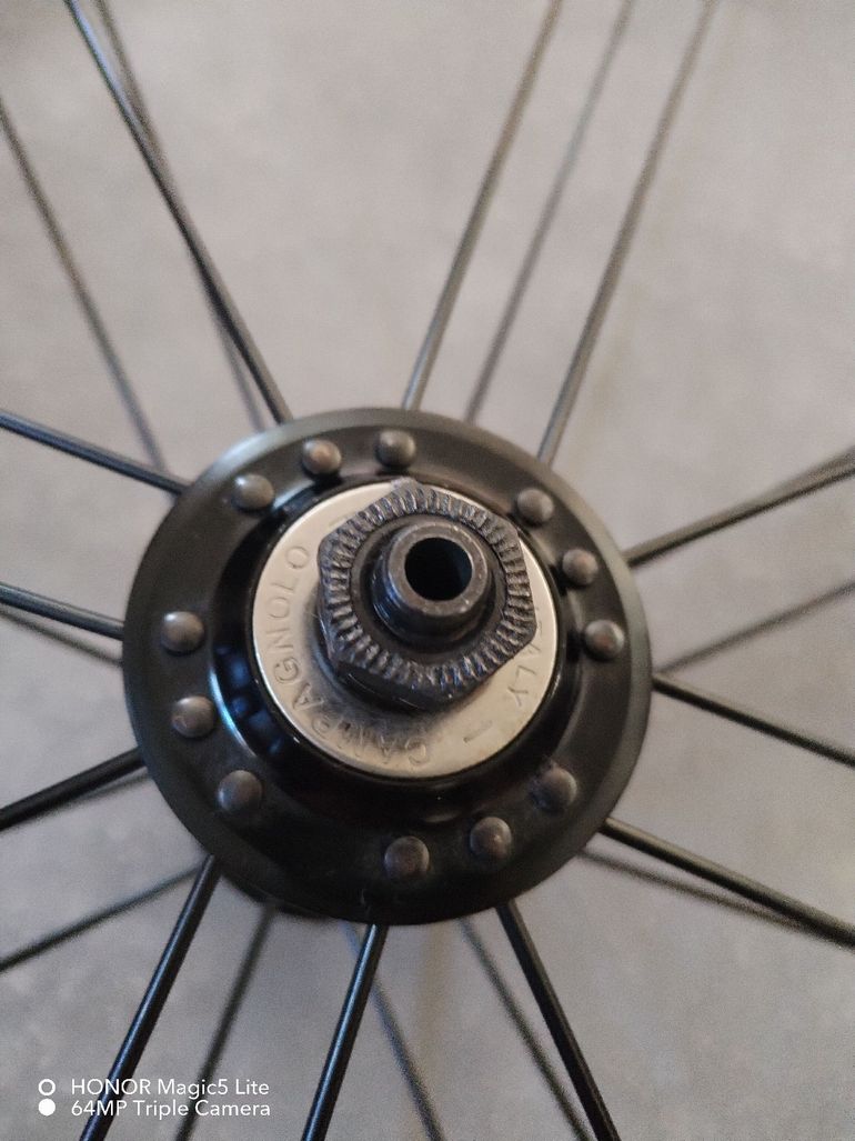 Used campagnolo vento Ruote bike — image 10 of 15