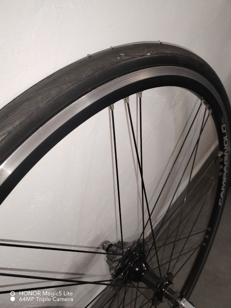 Used campagnolo vento Ruote bike — image 7 of 15