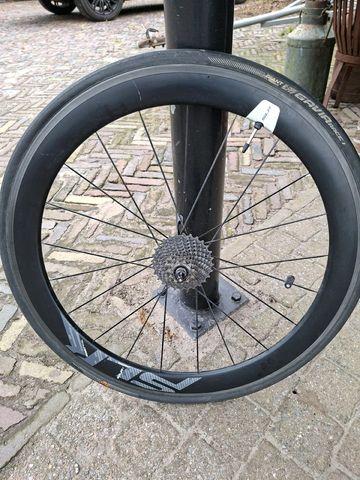 Used Giant SLR WheelSystem 2018 bike — image 7 of 11