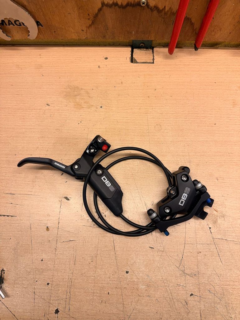 Used Sram DB8 Disc Brake bike — image 1 of 2