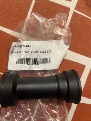 Sram, GXP