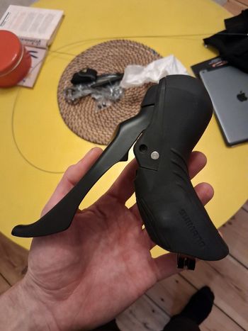 Used Shimano GRX BL-RX610-L Brake Lever bike — image 4 of 4